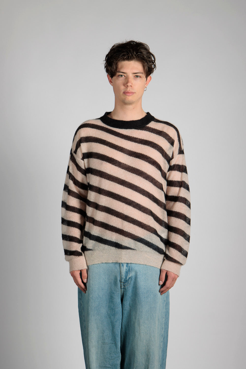 Man's stripped crewneck sweater