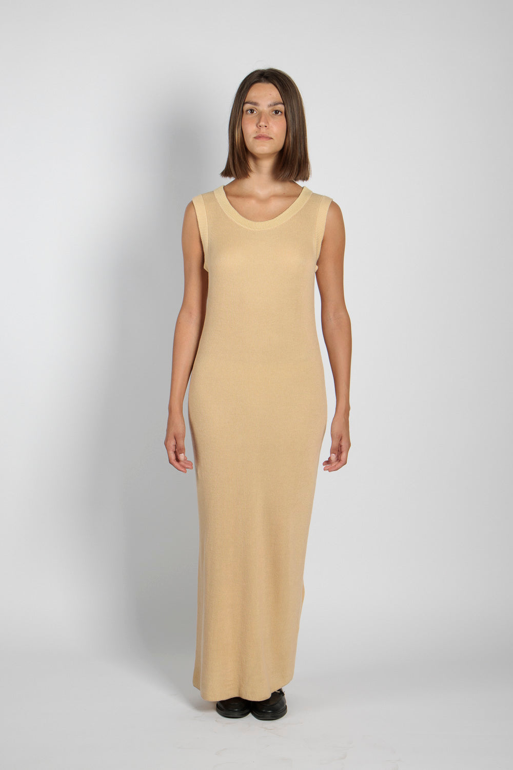 Vanisè knitted c-neck dress