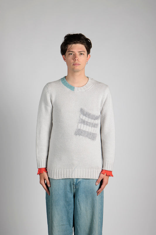 Crewneck sweater with pocket and double wirst